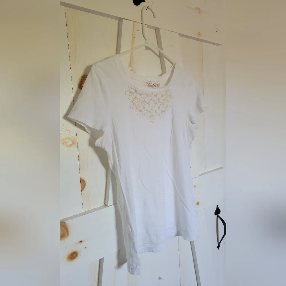 Anthropologie White Short-Sleeve Tee with Crochet Yoke - Picture 3 of 5